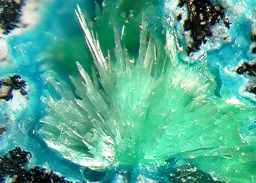 Redgillite