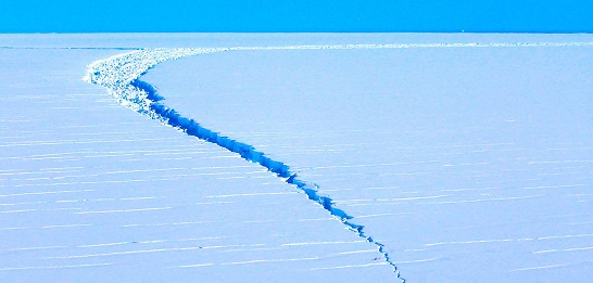 Crak in Amery Ice Shelf, Antarctica, 2019